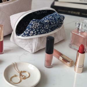 Trousse de toilette marguerite velours côtelé – vue 2