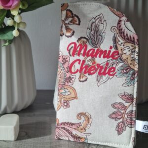 Étui à lunettes Mamie Chérie personnalisable fait main – vue 3