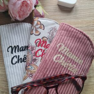 Étui à lunettes Mamie Chérie personnalisable fait main – vue 2