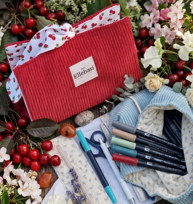 Trousse Pochon en velours côtelé faite main – vue 5