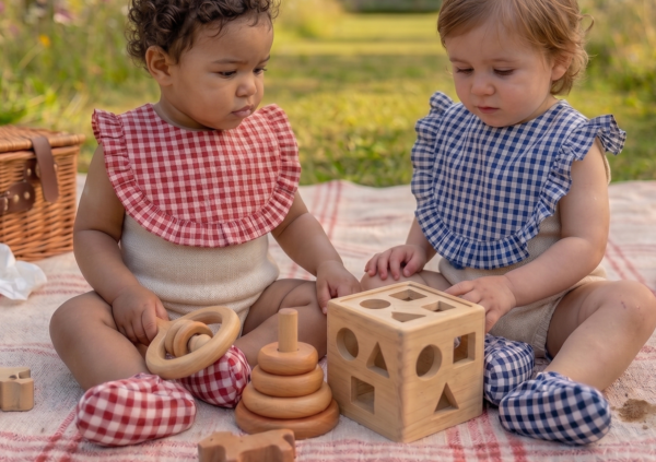 Coffret Naissance | Bavoir et Chaussons Vichy